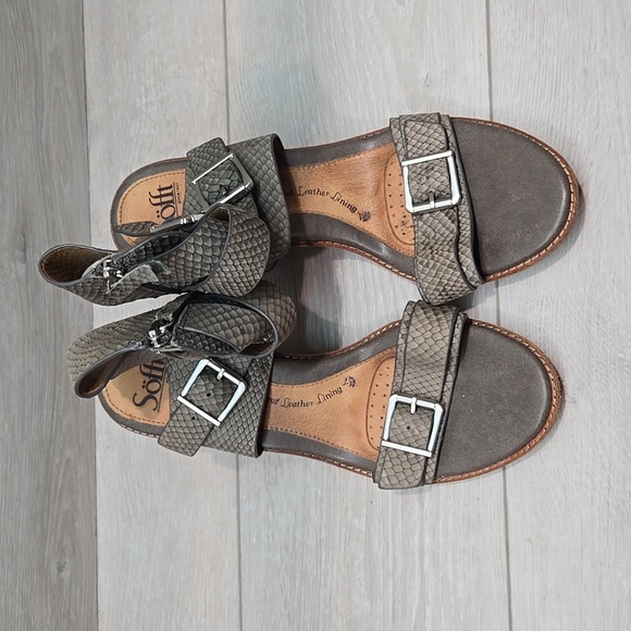 Sofft Women Manryn Snae Grey Leather Heels with Chunky Wooden Heel Sz 10M - Picture 5 of 11